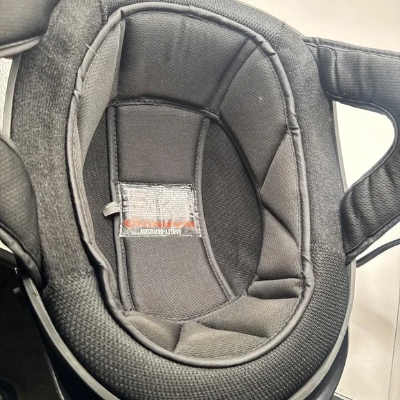 Harley Davidson MD 57-58 cm Matte‎ Black Skull Logo Half Helmet Leather Straps